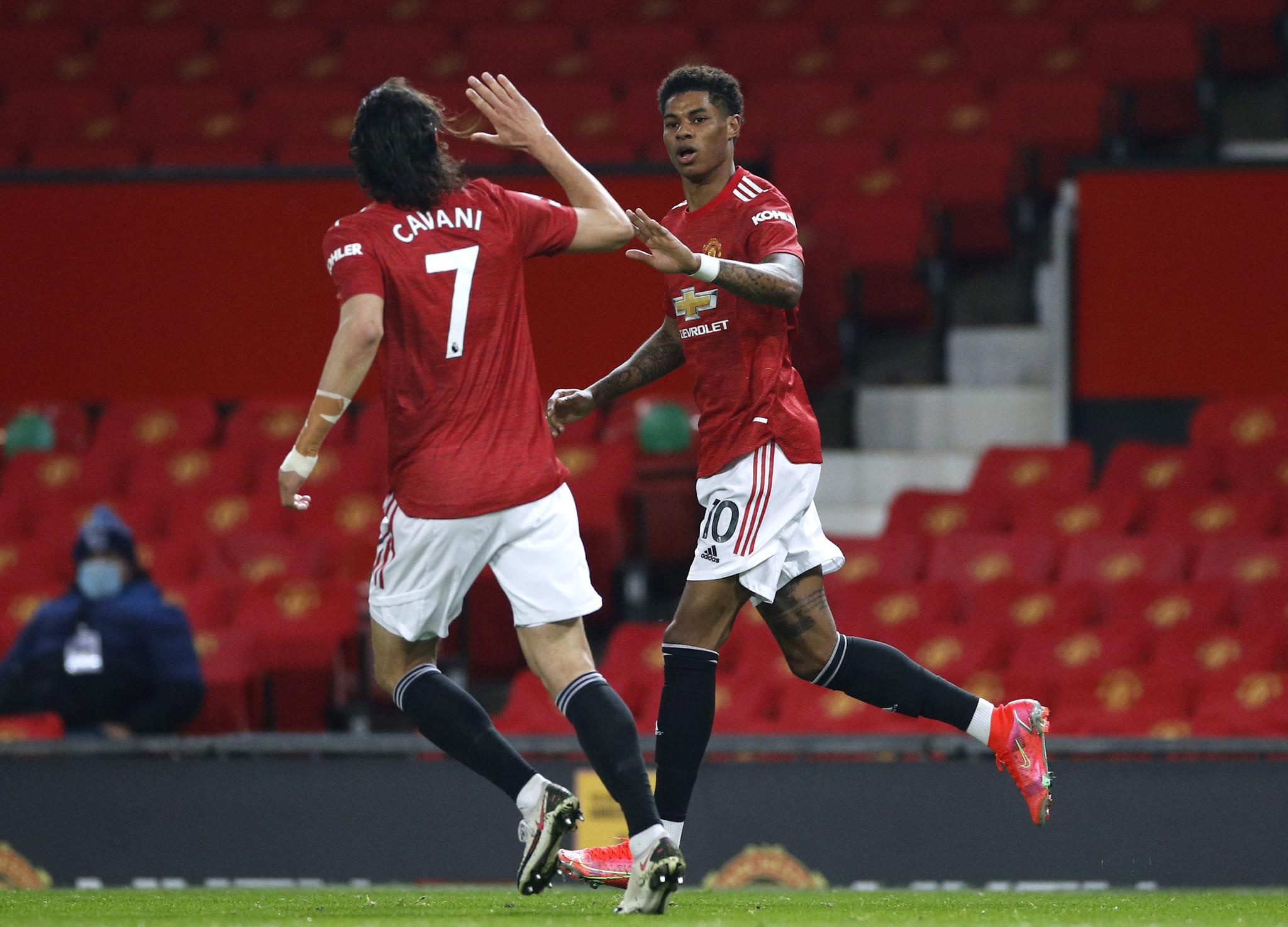 借此促进他 借此促进他